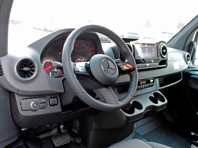 2025 Mercedes-Benz Sprinter 2500 Cargo 170 WB High Roof