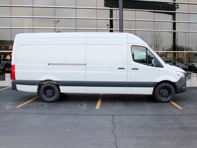 2025 Mercedes-Benz Sprinter 2500 Cargo 170 WB High Roof