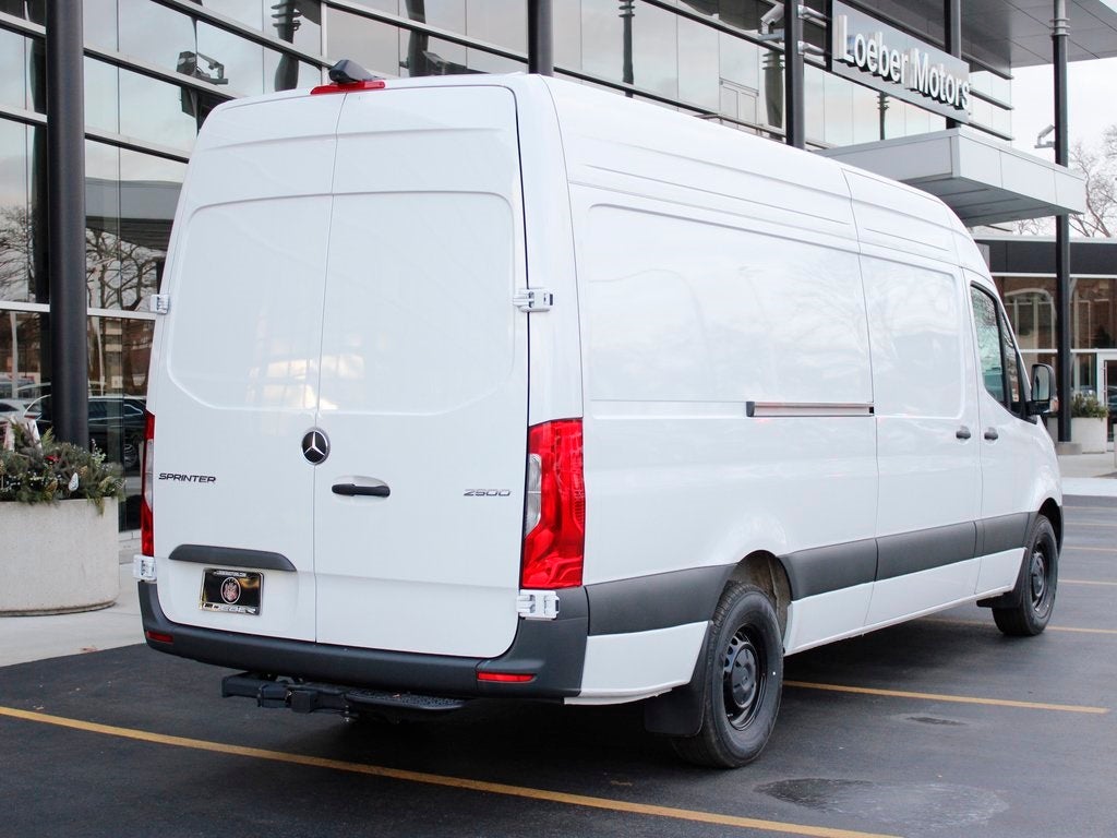 2025 Mercedes-Benz Sprinter 2500 Cargo 170 WB High Roof