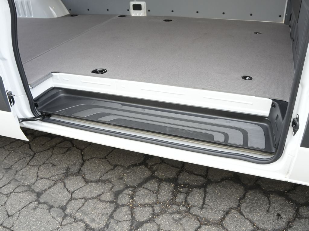 2026 Mercedes-Benz Sprinter 2500 Cargo 170 WB High Roof