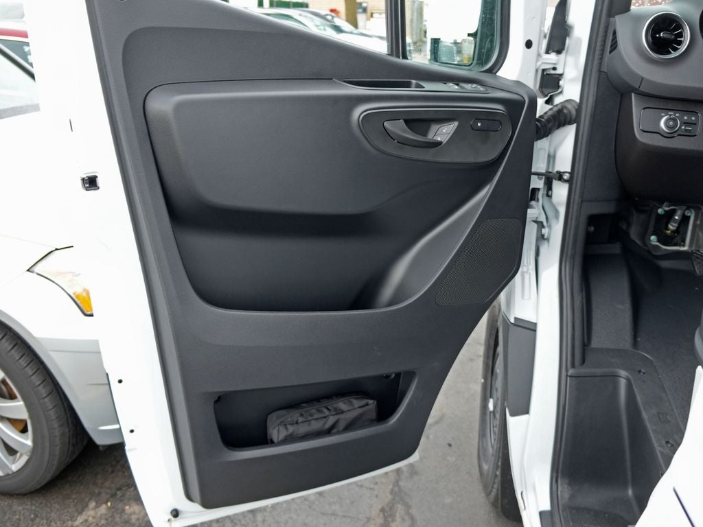 2026 Mercedes-Benz Sprinter 2500 Cargo 170 WB High Roof
