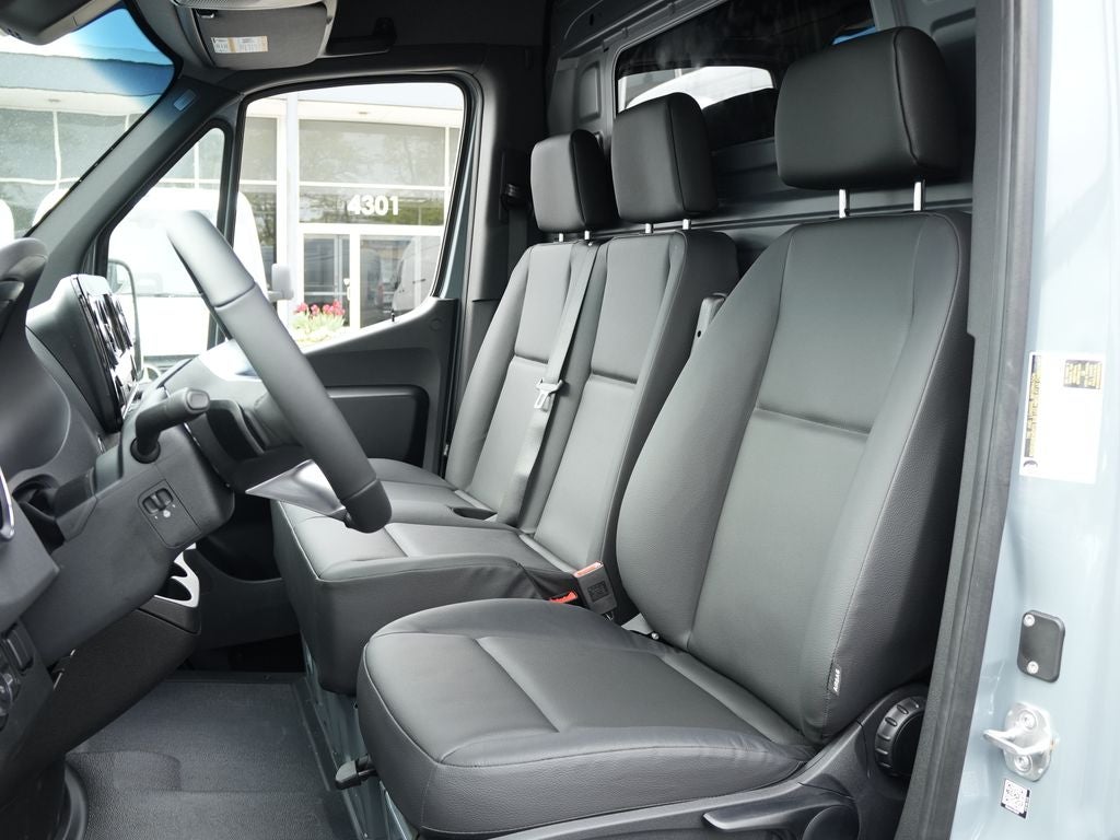 2026 Mercedes-Benz Sprinter 2500 Cargo 170 WB High Roof