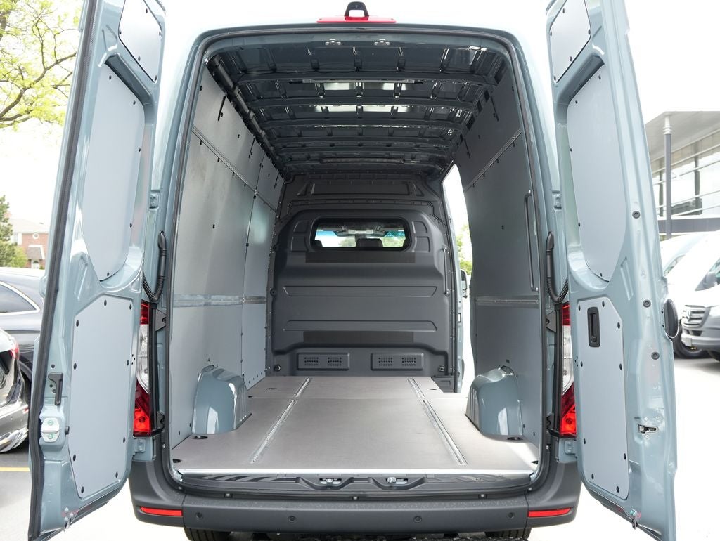 2026 Mercedes-Benz Sprinter 2500 Cargo 170 WB High Roof