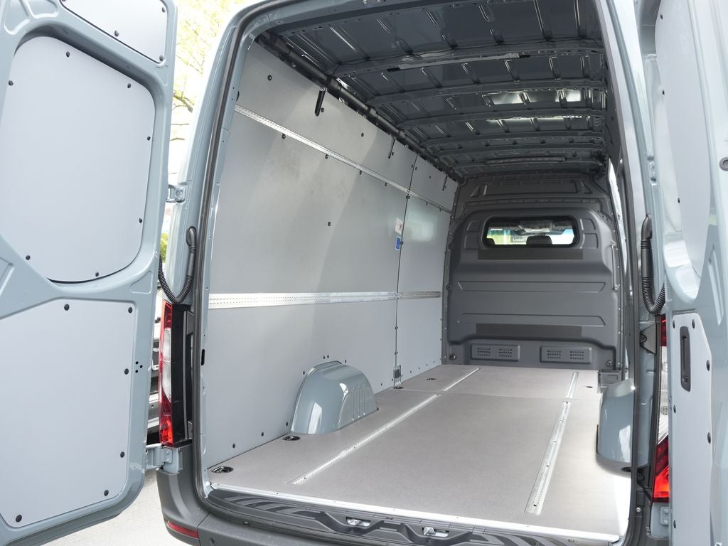 2026 Mercedes-Benz Sprinter 2500 Cargo 170 WB High Roof
