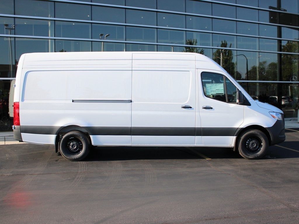 2025 Mercedes-Benz Sprinter 2500 Cargo 170 WB High Roof