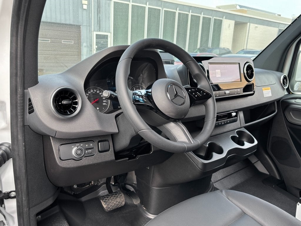 2026 Mercedes-Benz Sprinter 2500 Cargo 170 WB High Roof