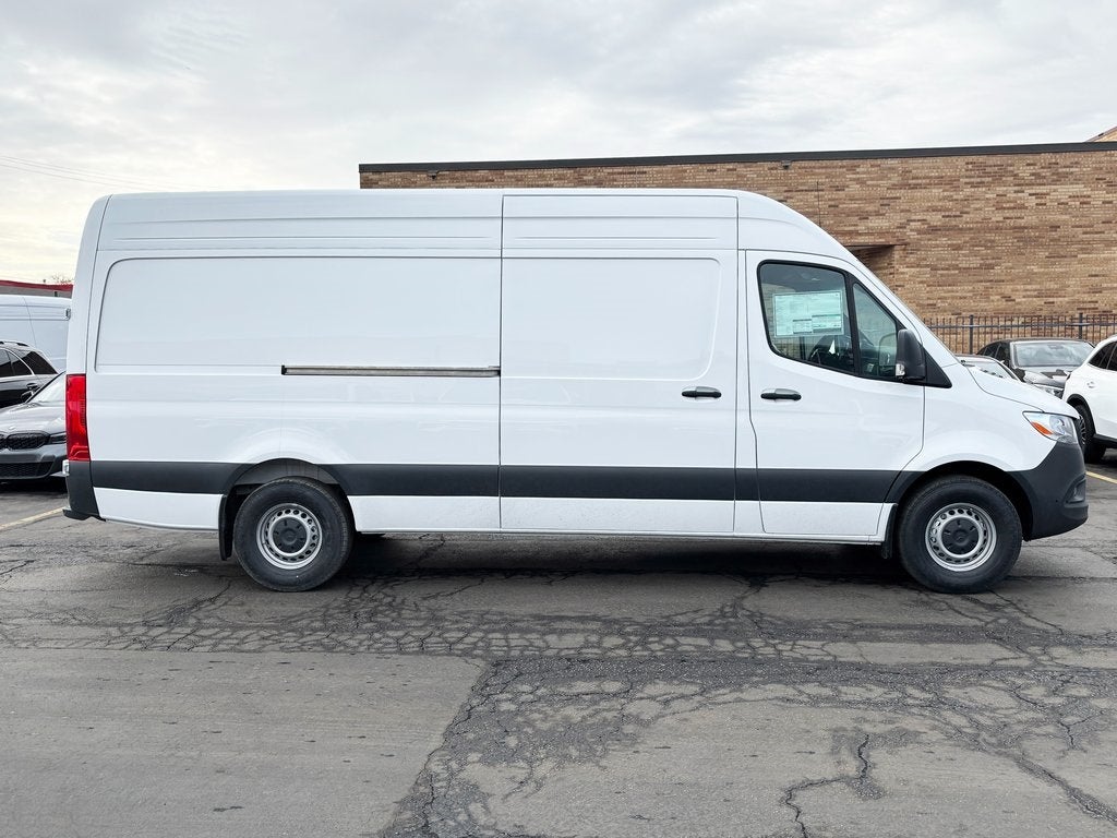 2026 Mercedes-Benz Sprinter 2500 Cargo 170 WB High Roof