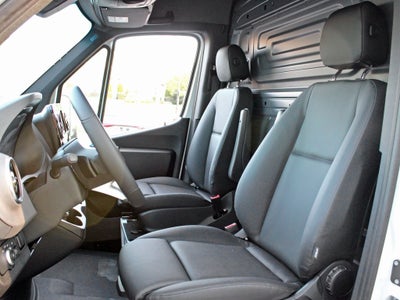 2025 Mercedes-Benz Sprinter 2500 Cargo 170 WB High Roof