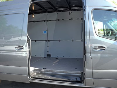 2026 Mercedes-Benz Sprinter 2500 Cargo 170 WB High Roof