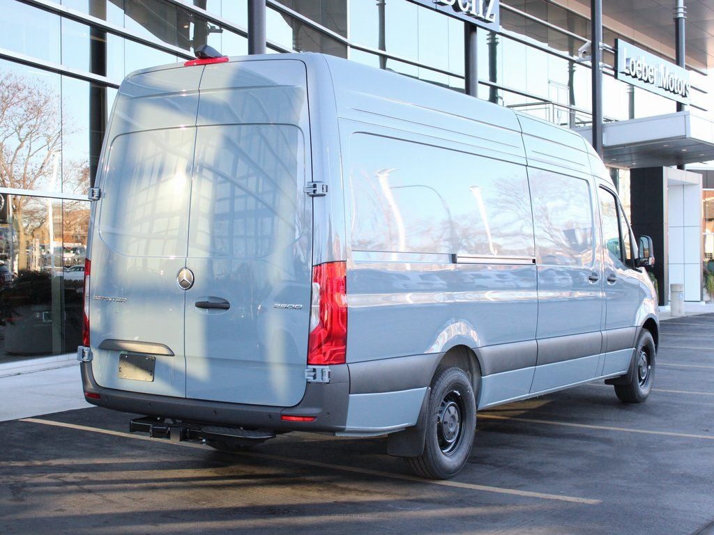 2026 Mercedes-Benz Sprinter 2500 Cargo 170 WB High Roof