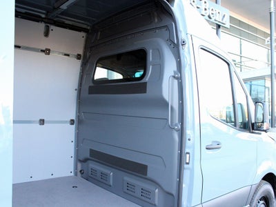 2026 Mercedes-Benz Sprinter 2500 Cargo 170 WB High Roof