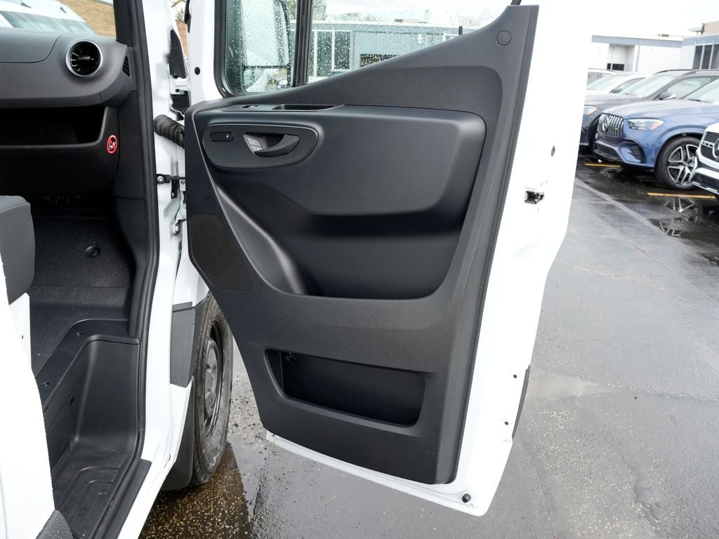 2026 Mercedes-Benz Sprinter 2500 Cargo 170 WB High Roof