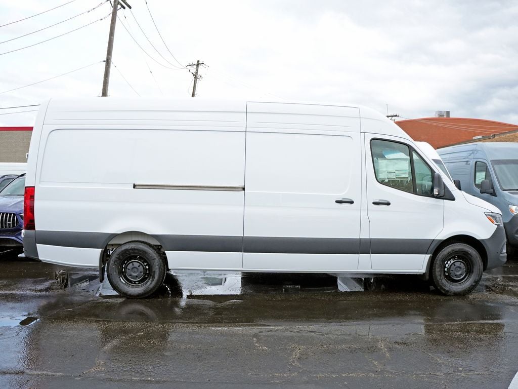 2026 Mercedes-Benz Sprinter 2500 Cargo 170 WB High Roof