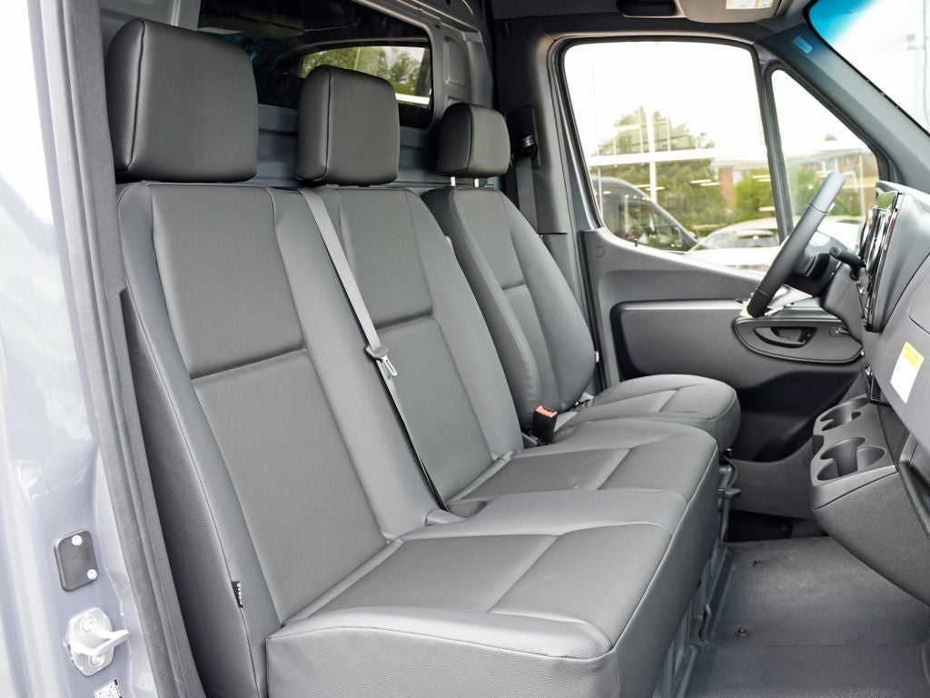 2026 Mercedes-Benz Sprinter 2500 Cargo 170 WB High Roof