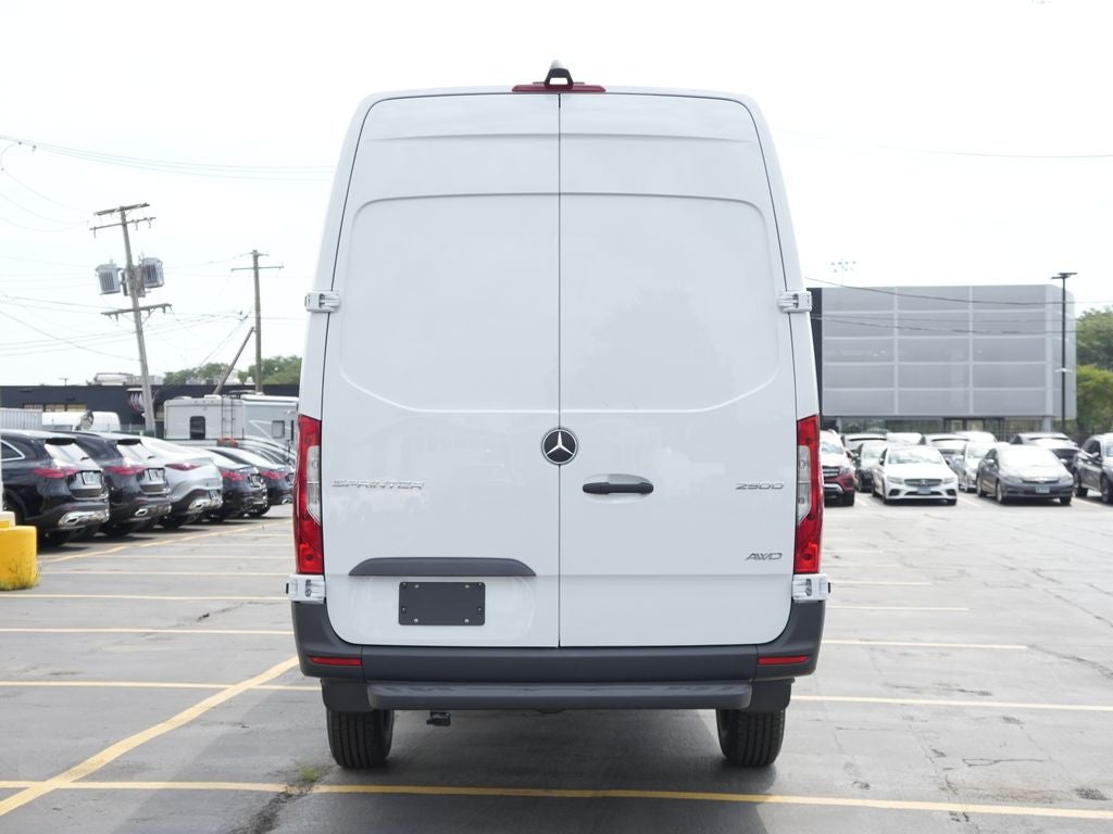 2026 Mercedes-Benz Sprinter 2500 Cargo 170 WB 4MATIC®