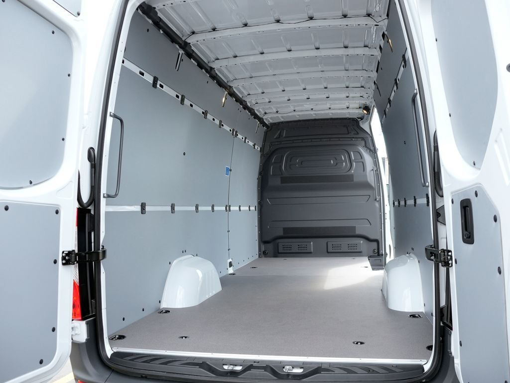 2026 Mercedes-Benz Sprinter 2500 Cargo 170 WB 4MATIC®