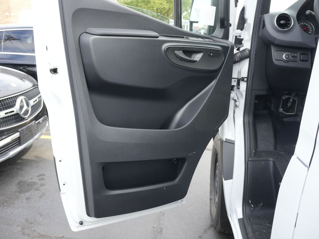 2026 Mercedes-Benz Sprinter 2500 Cargo 170 WB Extended