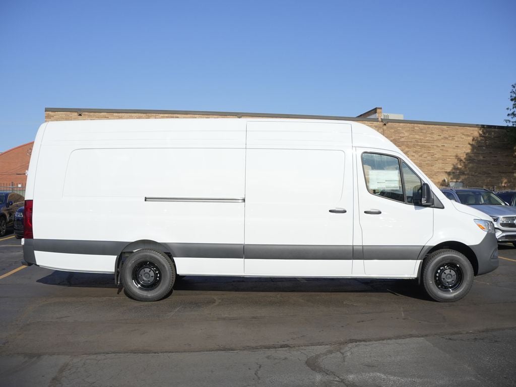 2026 Mercedes-Benz Sprinter 2500 Cargo 170 WB Extended