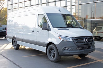 2025 Mercedes-Benz Sprinter 2500 Cargo 170 WB Extended