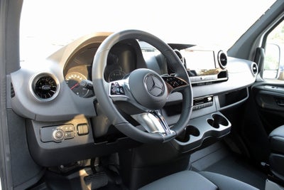 2025 Mercedes-Benz Sprinter 2500 Cargo 170 WB Extended