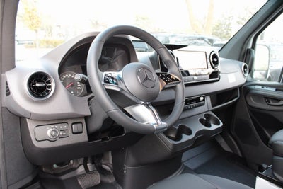 2025 Mercedes-Benz Sprinter 2500 Cargo 170 WB Extended