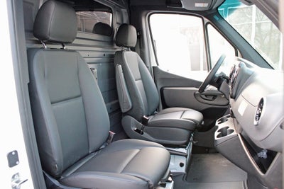 2025 Mercedes-Benz Sprinter 2500 Cargo 170 WB Extended