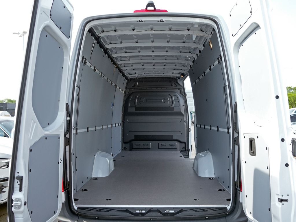 2026 Mercedes-Benz Sprinter 2500 Cargo 170 WB Extended