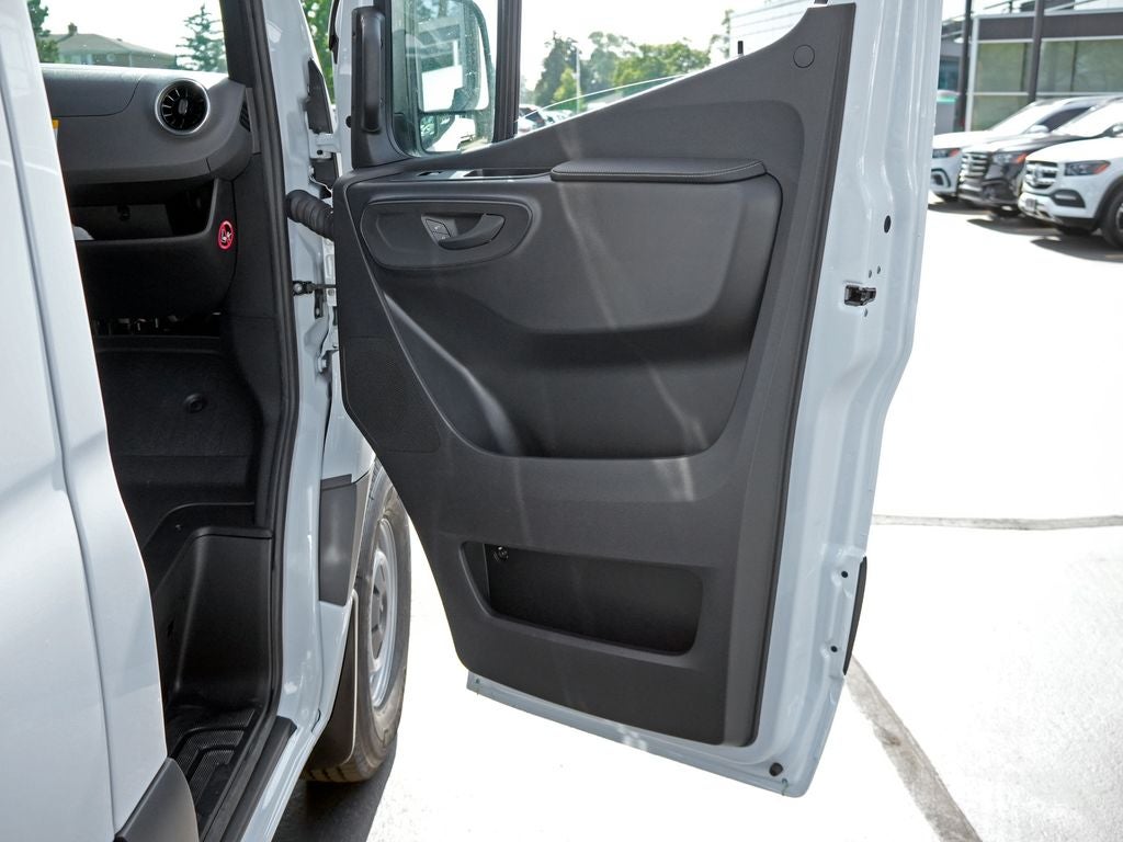2026 Mercedes-Benz Sprinter 2500 Cargo 170 WB Extended