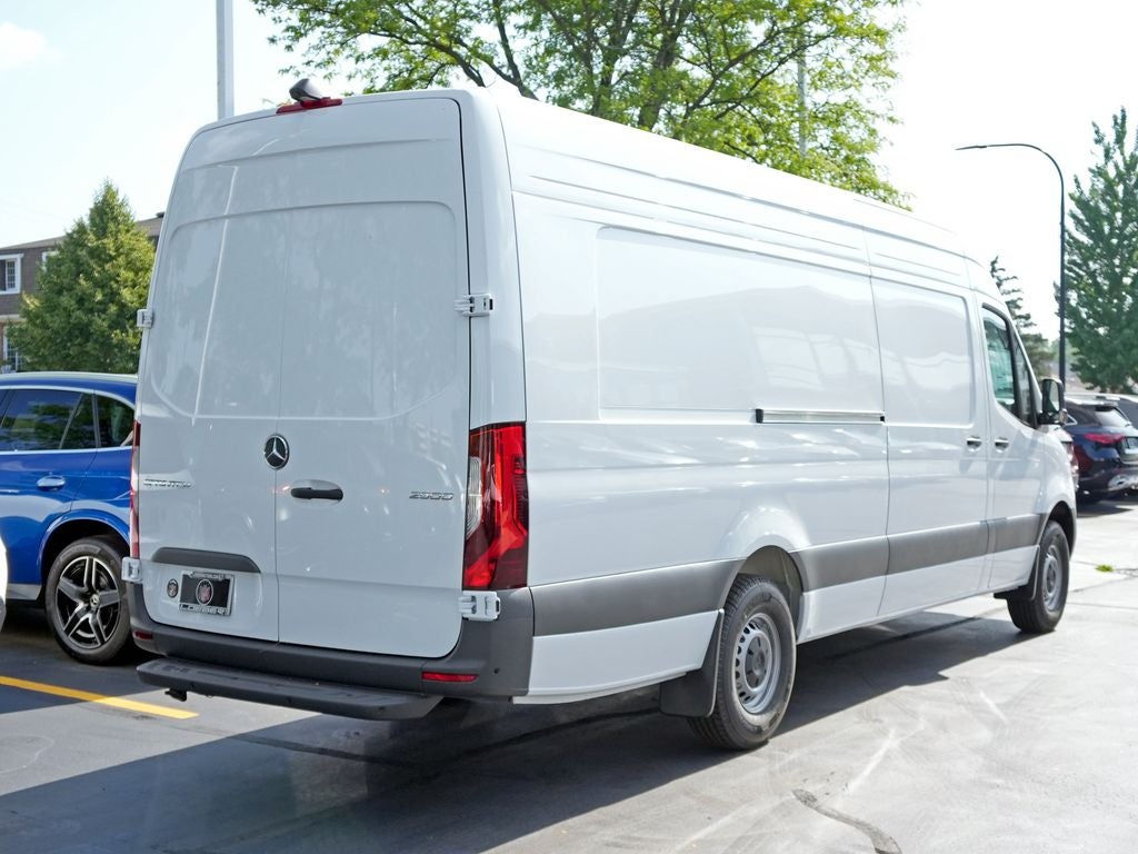 2026 Mercedes-Benz Sprinter 2500 Cargo 170 WB Extended