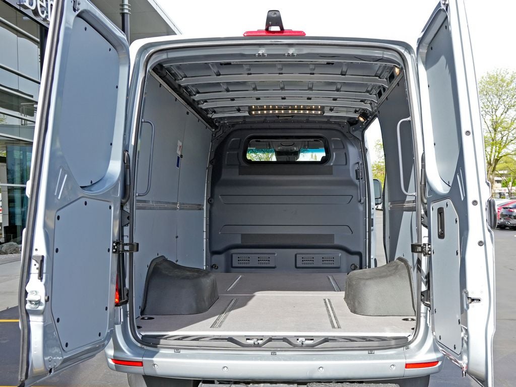 2026 Mercedes-Benz Sprinter 3500XD Cargo 144 WB 4MATIC®