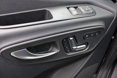 2025 Mercedes-Benz Sprinter 2500 Passenger 144 WB
