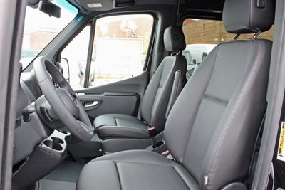 2025 Mercedes-Benz Sprinter 2500 Passenger 144 WB
