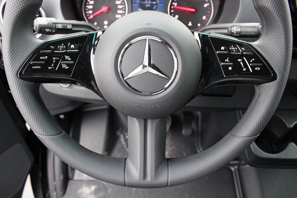 2025 Mercedes-Benz Sprinter 2500 Passenger 144 WB