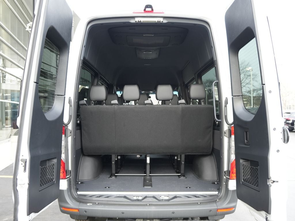2025 Mercedes-Benz Sprinter 2500 Passenger 144 WB