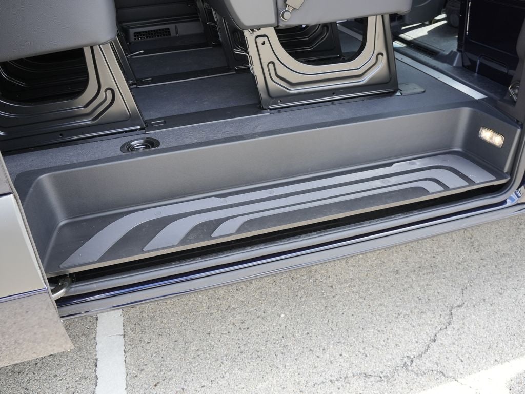 2026 Mercedes-Benz Sprinter 2500 Passenger 144 WB 4MATIC®