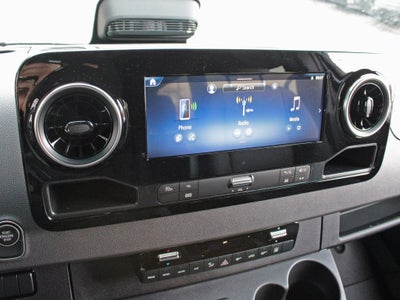 2025 Mercedes-Benz Sprinter 2500 Passenger 170 WB High Roof