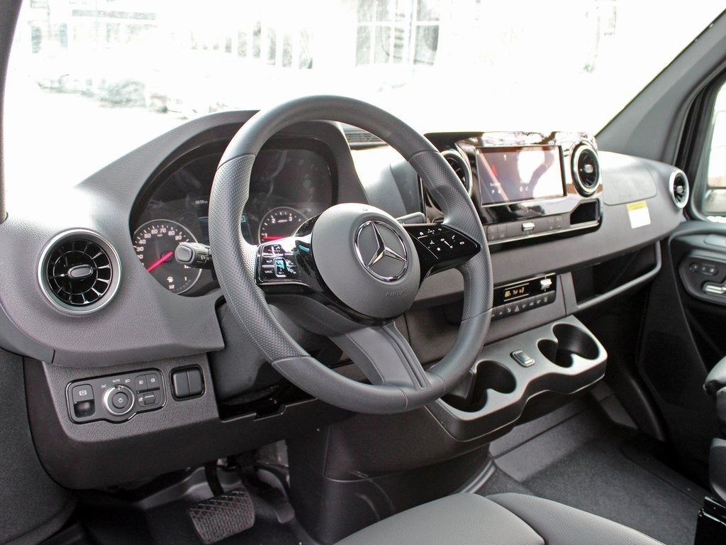2026 Mercedes-Benz Sprinter 2500 Passenger 170 WB High Roof