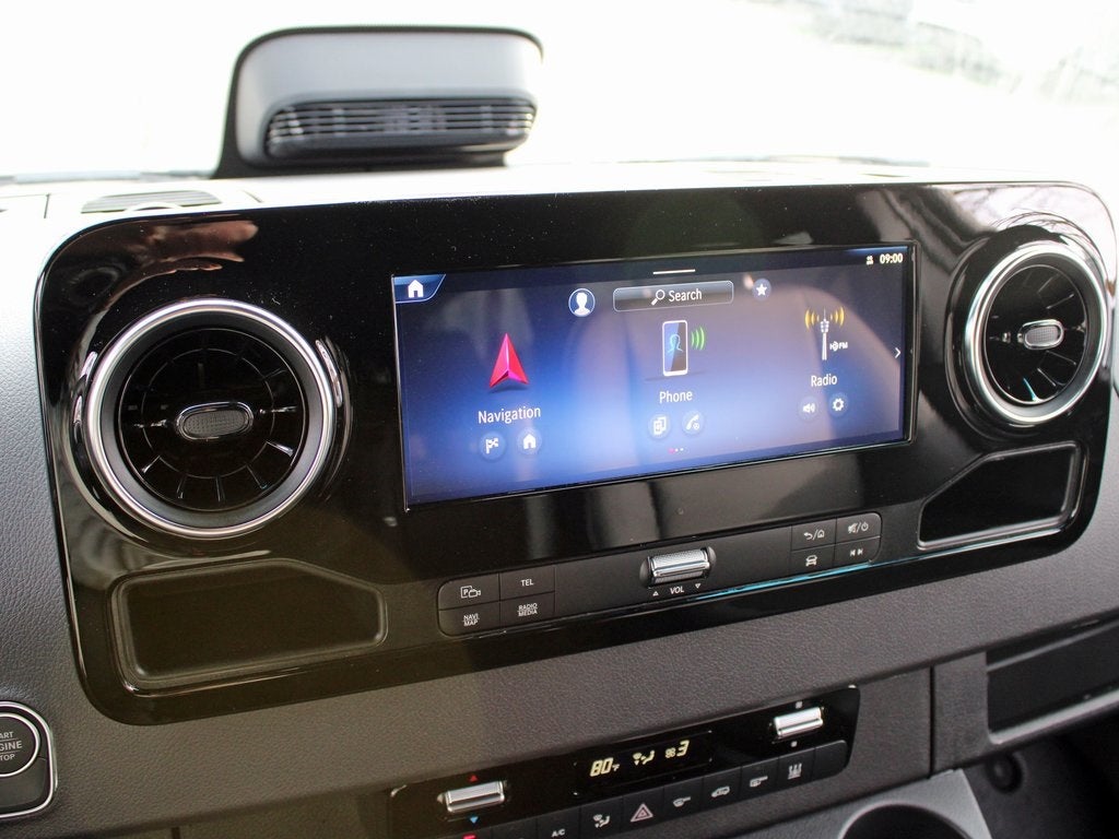 2026 Mercedes-Benz Sprinter 2500 Passenger 170 WB High Roof