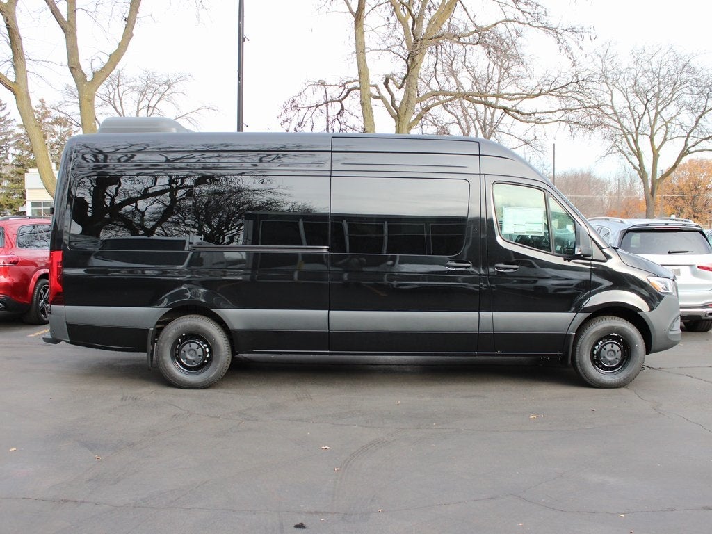 2026 Mercedes-Benz Sprinter 2500 Passenger 170 WB High Roof