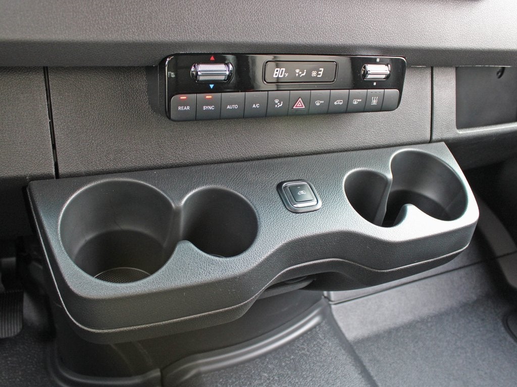 2026 Mercedes-Benz Sprinter 2500 Passenger 170 WB High Roof