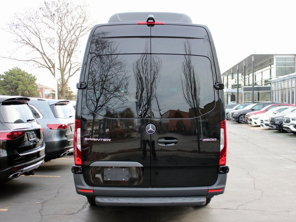 2026 Mercedes-Benz Sprinter 2500 Passenger 170 WB High Roof
