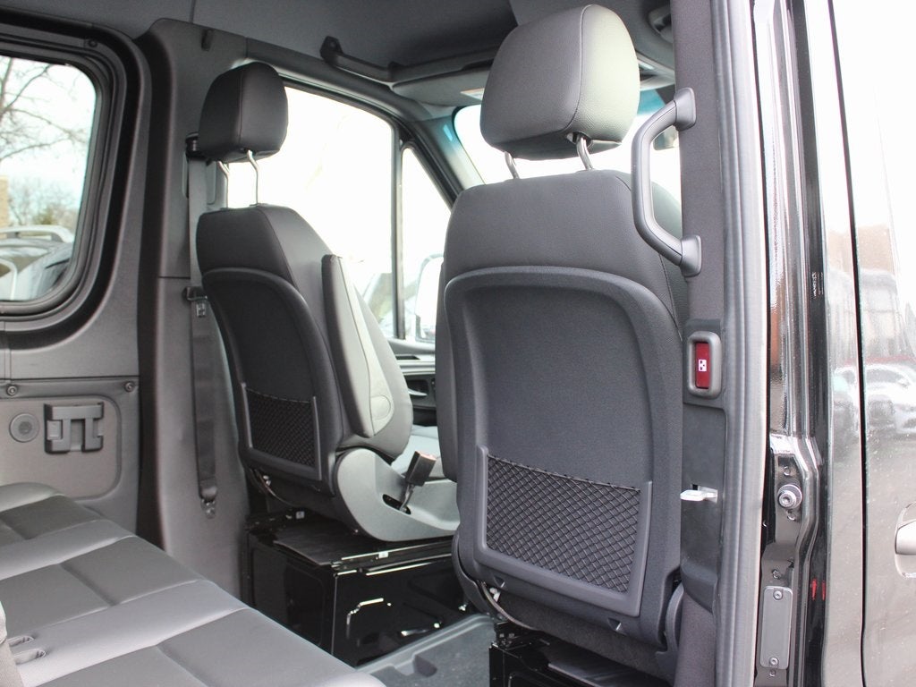 2026 Mercedes-Benz Sprinter 2500 Passenger 170 WB High Roof