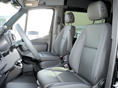 2026 Mercedes-Benz Sprinter 2500 Passenger 170 WB High Roof
