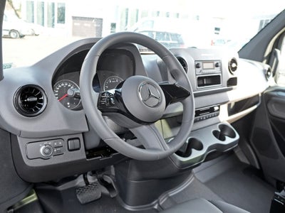 2026 Mercedes-Benz Sprinter 2500 Passenger 170 WB High Roof