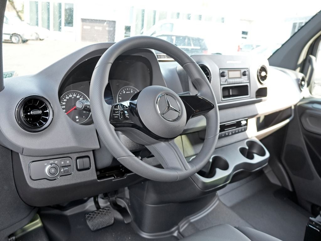 2026 Mercedes-Benz Sprinter 2500 Passenger 170 WB High Roof