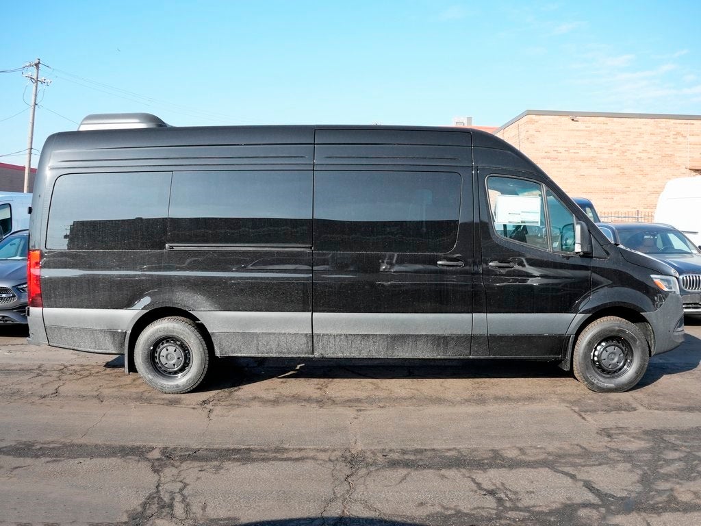 2026 Mercedes-Benz Sprinter 2500 Passenger 170 WB High Roof