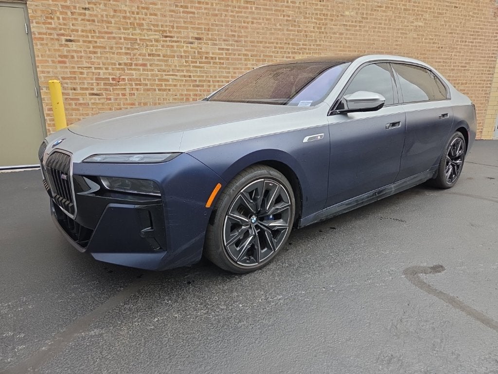 2024 BMW i7 M70