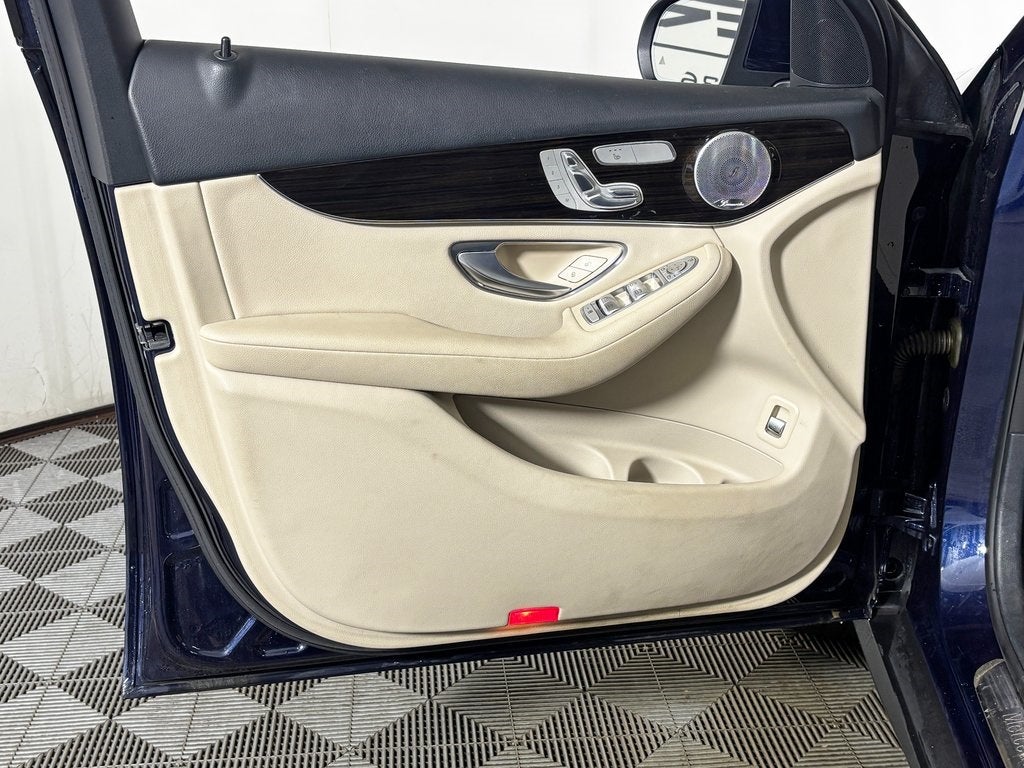 2016 Mercedes-Benz GLC GLC 300 4MATIC®