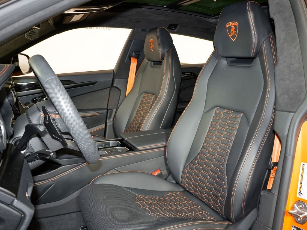 2024 Lamborghini Urus S