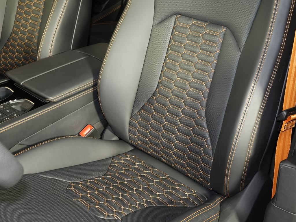 2024 Lamborghini Urus S